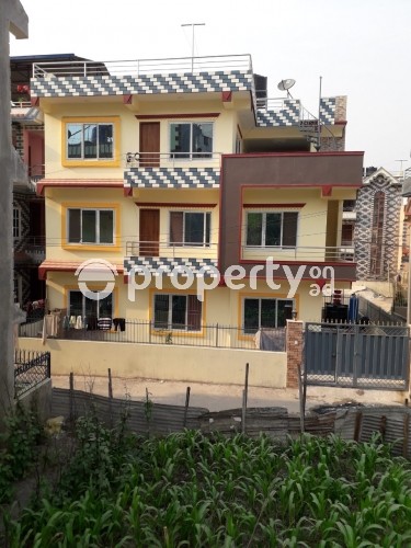 Kapan, Pragatichowk house on sale